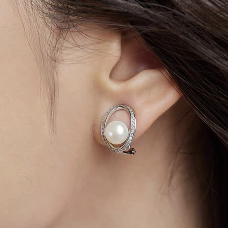 100% Natural Freshwater Pearl Ear Clip Earrings Without Ear Holes Temperament INS Style Diamond Zircon Fashion Gift 241220