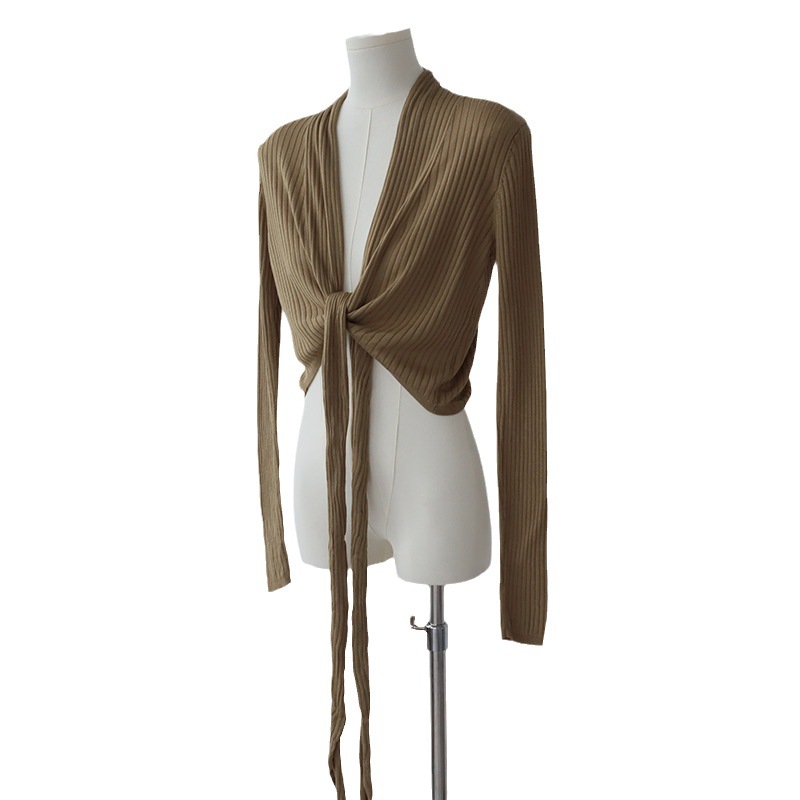 DB01 luxury hidden link 5A masrter quality Versatile Feminine Layering Piece: Lightweight Mixed Fabric Pullover Jacket Suitable for Multiple Outfits