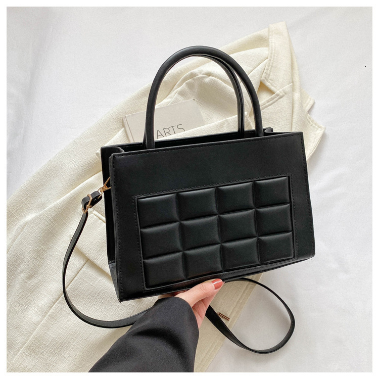 New Designer Personalized Fashionable Plaid Women's Handbag, High-quality Single Shoulder Diagonal Cross Handbag