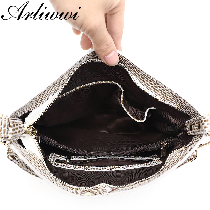 Arliwwi Designer New Real Leather Shiny Snake Pattern Emed Female Shoulder Bags High Quality Women Everyday Handbags Gy13