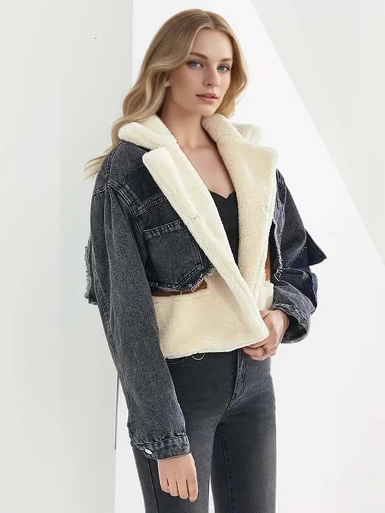 Color Spliced Lambswool Denim Jacket For Women Lapel Long Sleeve Patchwork Pockets Short Winter Coat Female Fashion New