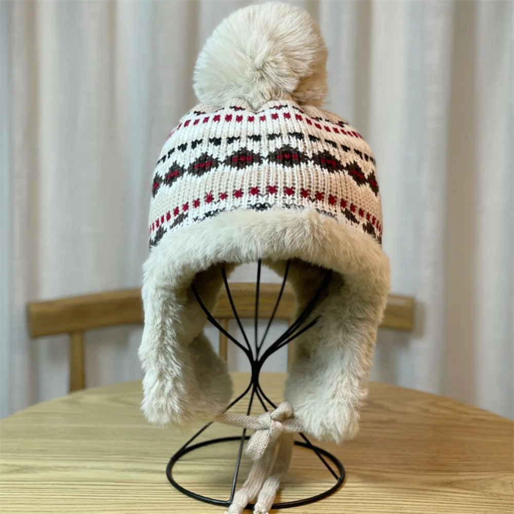 Winter Womens Warm Knitted Ski Hat with Earmuffs Cute Pom pom Plush Peruvian Hat Womens Fashionable Lei Feng Hat 241220