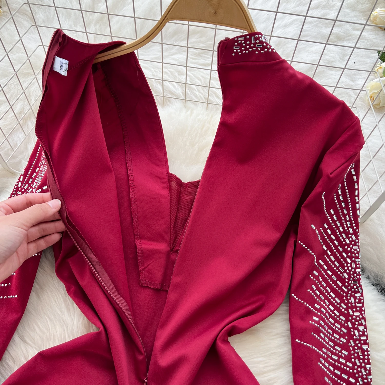 Casual Dresses Bodycon Satin Dress Women Long flare Sleeve Party Dresses Sequins V Neck Neck Side Slit Sexy Evening Boho Vestidos Dropshipping 2025