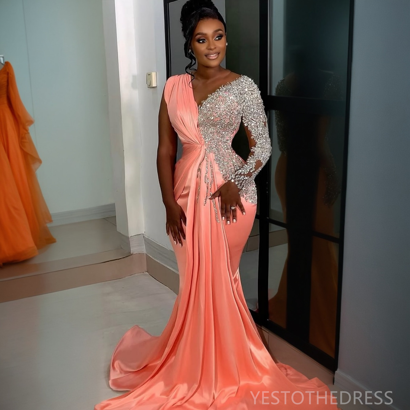 2025 Plus Size Watermelon Prom Dress Mermaid Evening Dresses Formal Gowns Sheer Neck Beaded Long Sleeves Rhinestones Birthday Dress Second Reception G