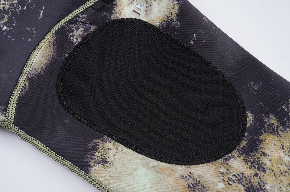 Chloroprene Rubber 3mm Scuba Camouflage Diving Suit Integrated Long Sleeved Men's Warm Swimming Kayak Designer Swimsuit