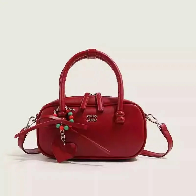Vintage Red Shoulder Bag with Pillow Shape for Women Party Crossbody Small Retro Handbag Handle 241213
