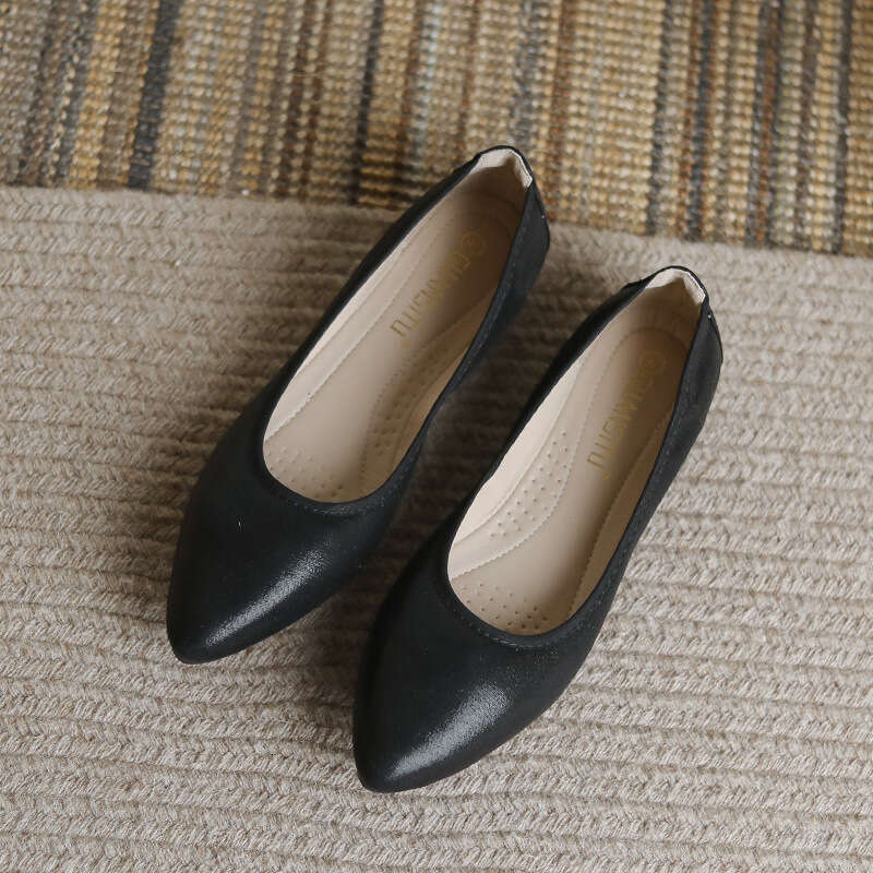 Soft Sole Single Shoe Women To Wear, Soft Top Cloth For Breathable Lazy Flat Bottomed Women, Spring And Autumn Shallow Mouth Large Size Dance Shoes