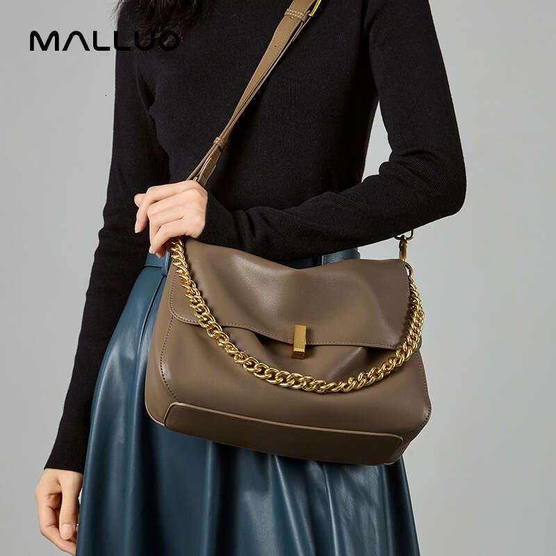 2024 New Genuine Leather Women's Trendy Fashionable One Shoulder Tote Simple and Versatile Crossbody Bag Design