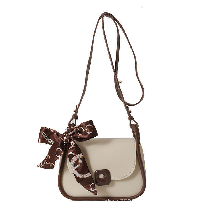 2023 new trend fashionable versatile silk scarf crossbody PU contrasting color single shoulder small square women's saddle bag