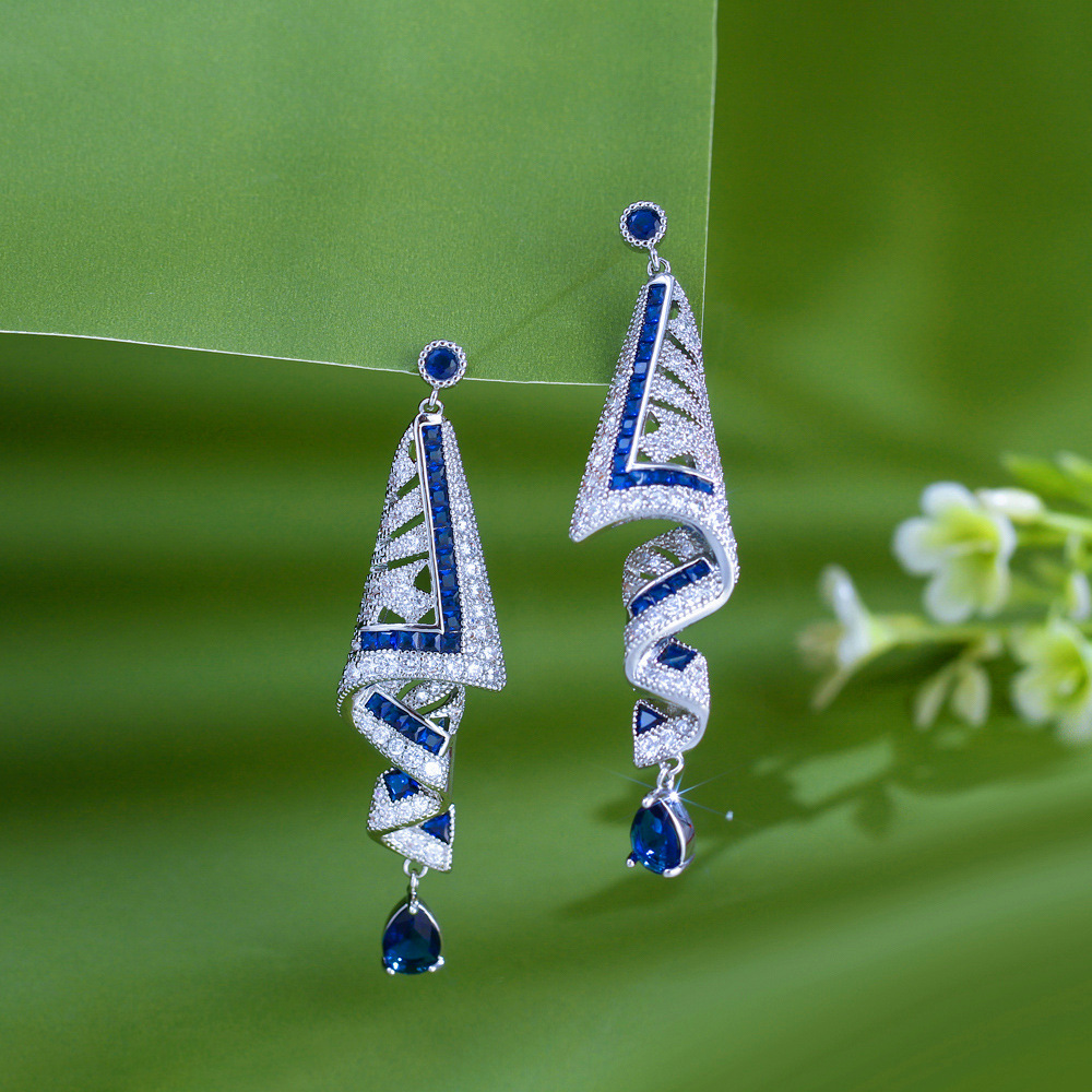 2025 Choucong Brand Dangle Earrings Vintage Jewelry 925 Sterling Silver Noble Water Drop Sapphire Gorgeous Party Women Tassels Wedding Earrng For Love