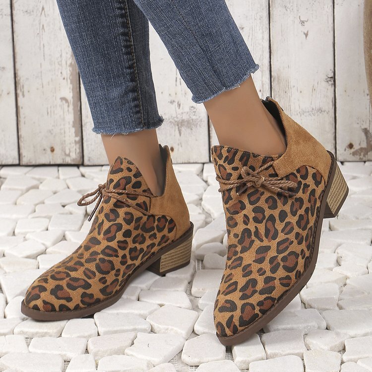2024 autumn and winter cross-border women's shoes new European and American style pointed square heel leopard print fashion short boots for women