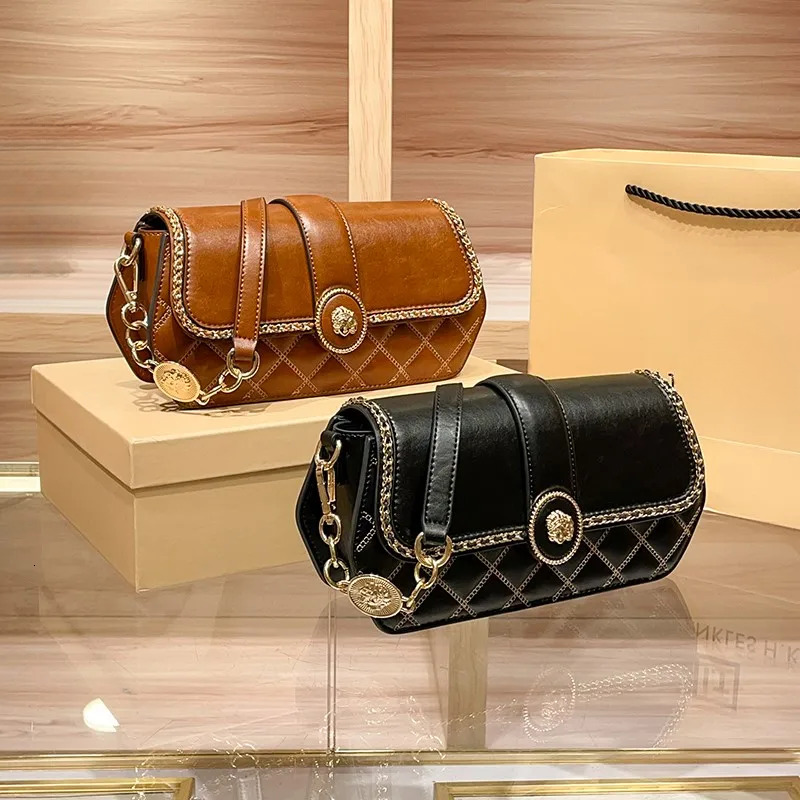 Women s handbag new French stick armpit premium texture autumn and winter retro shoulder crossbody chain bag bag