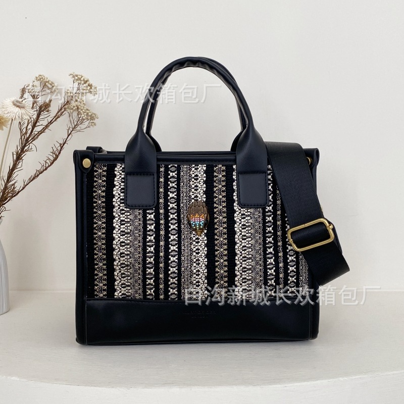Bag New Autumn And Winter Woolen Large Capacity Hand-Held Tote Bag, Women's Fashionable Single Shoulder Crossbody Bag