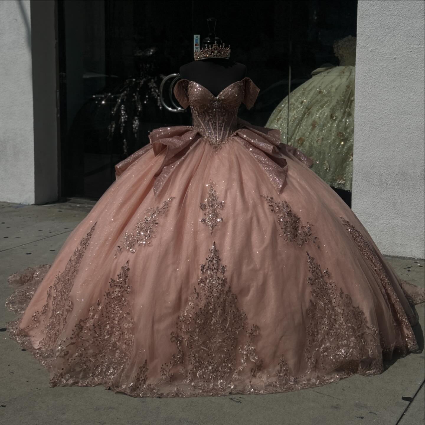 Sparkly rose gold princess dresses off shoulder ball gowns evening dress appliqued sequins bow vestido de quinceanera 15 Masquerade Dress