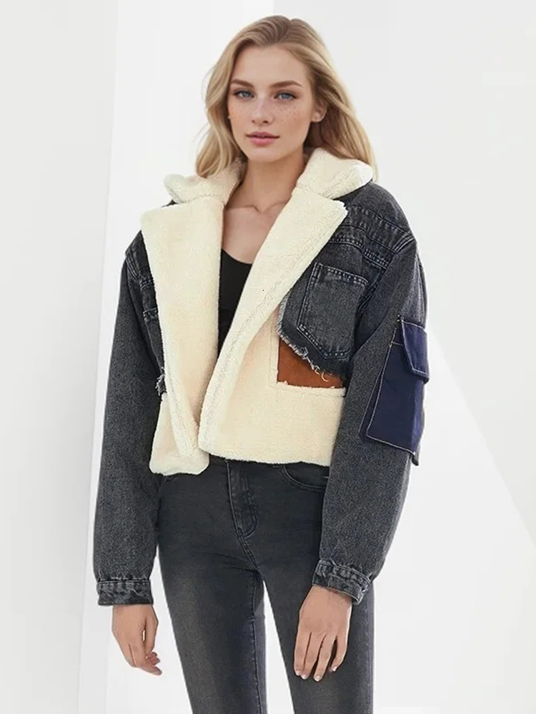 Color Spliced Lambswool Denim Jacket For Women Lapel Long Sleeve Patchwork Pockets Short Winter Coat Female Fashion New