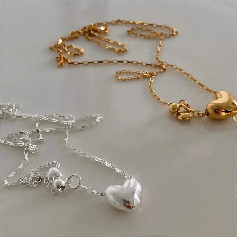 Female Necklace For Women On Neck Silver 925 Chain Necklaces Women Dimensional Heart Pendant Girls Fashion Jewelry Sweater Chian 241220