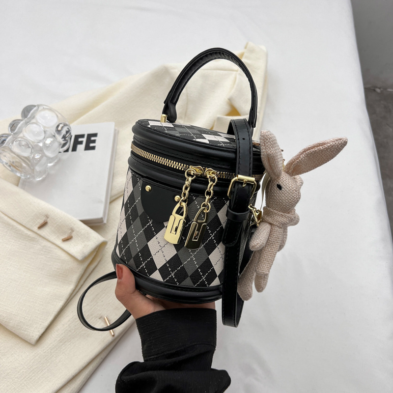 Free shipping 2025 New Single Shoulder Bag for Women Printed Diamond shaped cylindrical bag diagonal cross bag