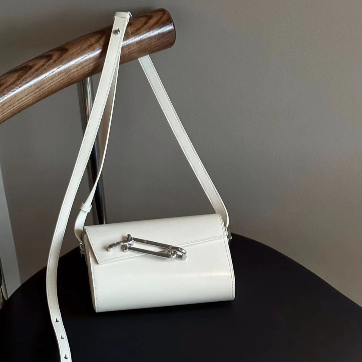 Bag TADFAB Women's Lock Box Interlock Small Square Niche Fashion Single Shoulder Crossbody Cowhide Armpit Bag