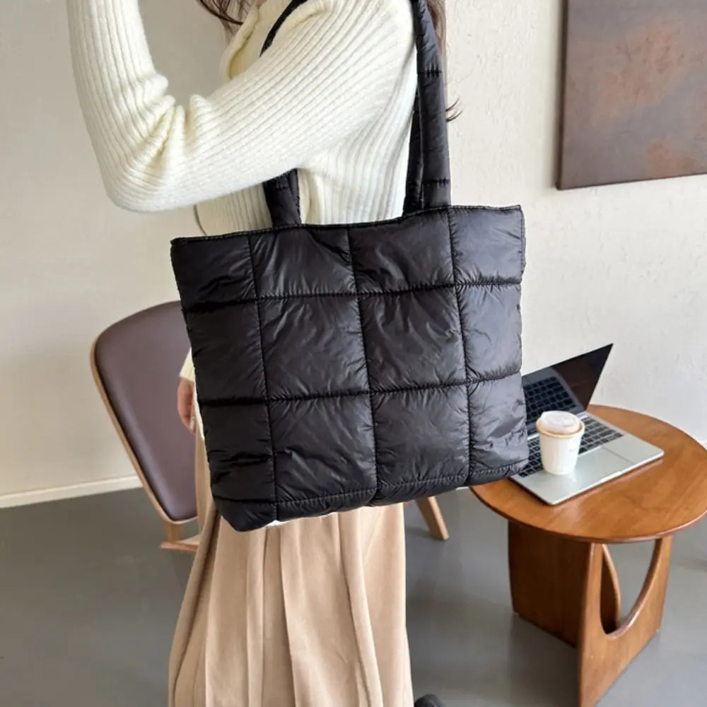 Fashion Nylon Space Cotton Handbag Padded Solid Color Cloud Tote Bag Large Capacity Handle Puffy Shoulder Girls 241213