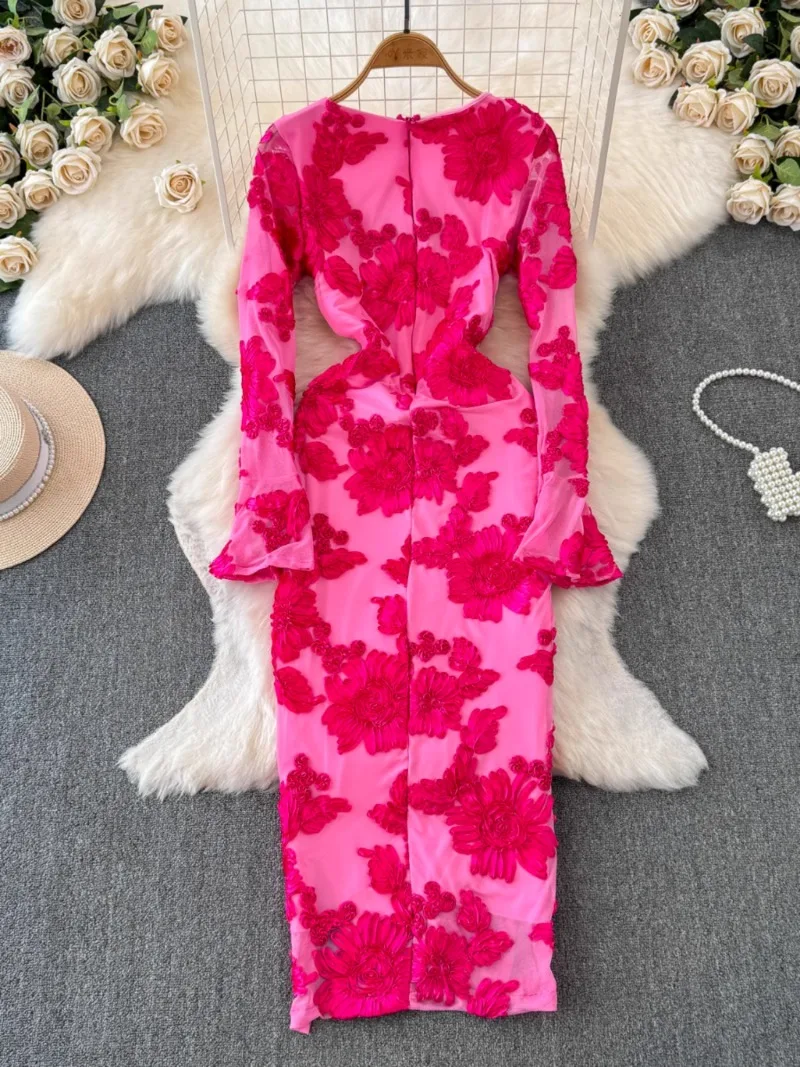 Basic Casual Dresses High Street Dresses Women Square Collar Luxury Socialite Style Bodycon Dress Embroidered Floral Slim Medi Flared Sleeve Vestidos 