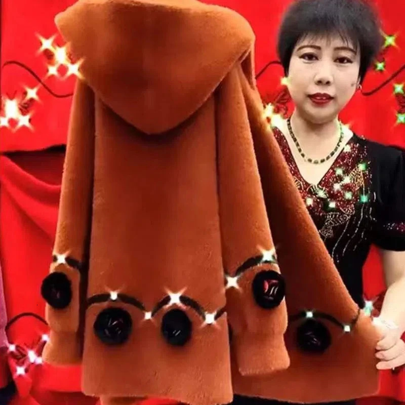 2023 Autumn Winter Middle Aged Women Faux Mink Cashmere Sweater Coat Thicken Hooded Mother Knitted Cardigan Woolen Coats 241220