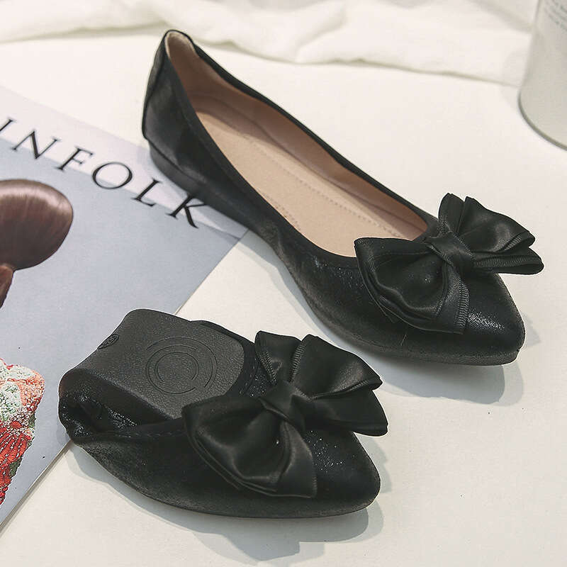 Women's Black Soft Soled Work Professional Women's Interview Flight Attendant Shoes, Non Slip Hotel Flat Bottom Nurse Shoes