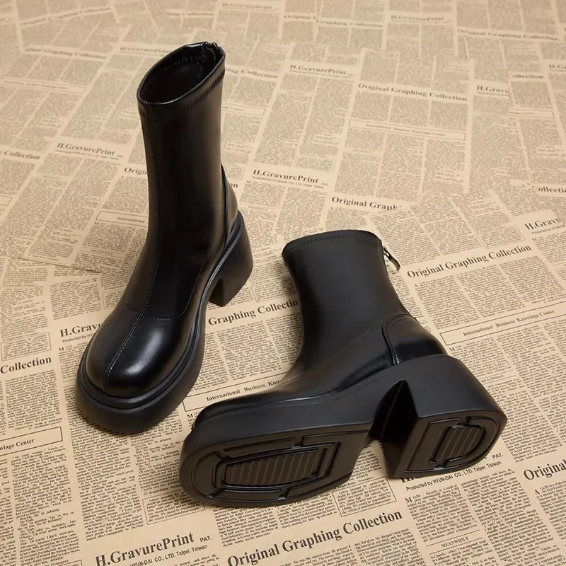 Black platform womens ankle boots fashionable soft leather shoes autumn thick boots womens short boots 241213