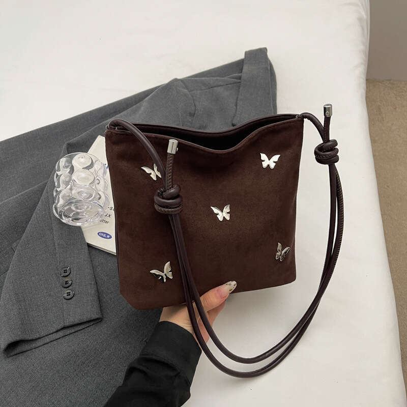Korean Instagram Trendy Versatile Tote New Cute Girl Class Shoulder 2024 Commuting Women's Bag