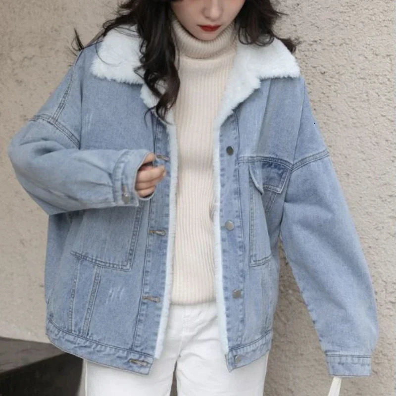 Outerwear Wool Inside Plain Warm Blue Denim Jacket for Women with Fur Plush Woman Jean Coat Winter Cold Padded Korean Outer 241220