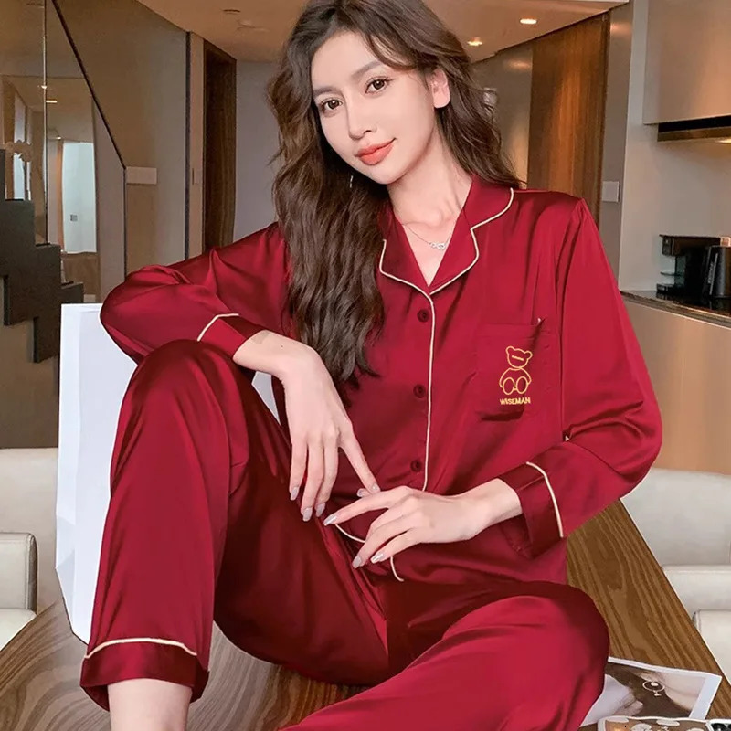Spring Autumn Women Pajamas Fashion Womens Red Zodiac Bear Print Pijamas Lapel Leisure Sleepwear Satin Silk Home Clothing 241217