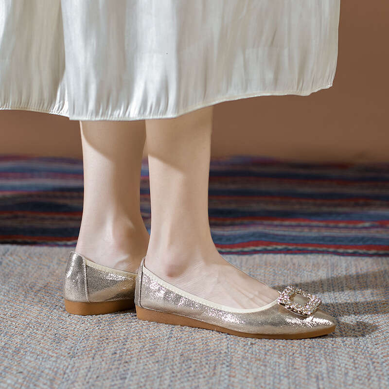 Water Diamond Single For Women 2025 Spring And Summer New Style Pointed Flat Breathable Square Button Bean Shallow Mouth Soft Bottom Lazy Shoes