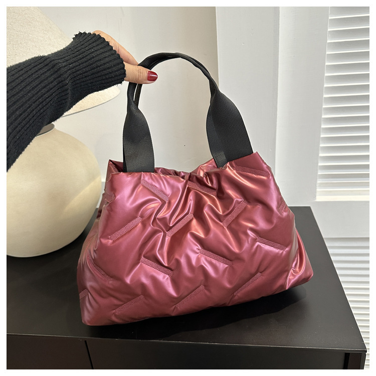 Women's Designer New Fashion Shoulder Bag Multi Functional Large Capacity Handbag Outdoor Leisure Bag Wallet