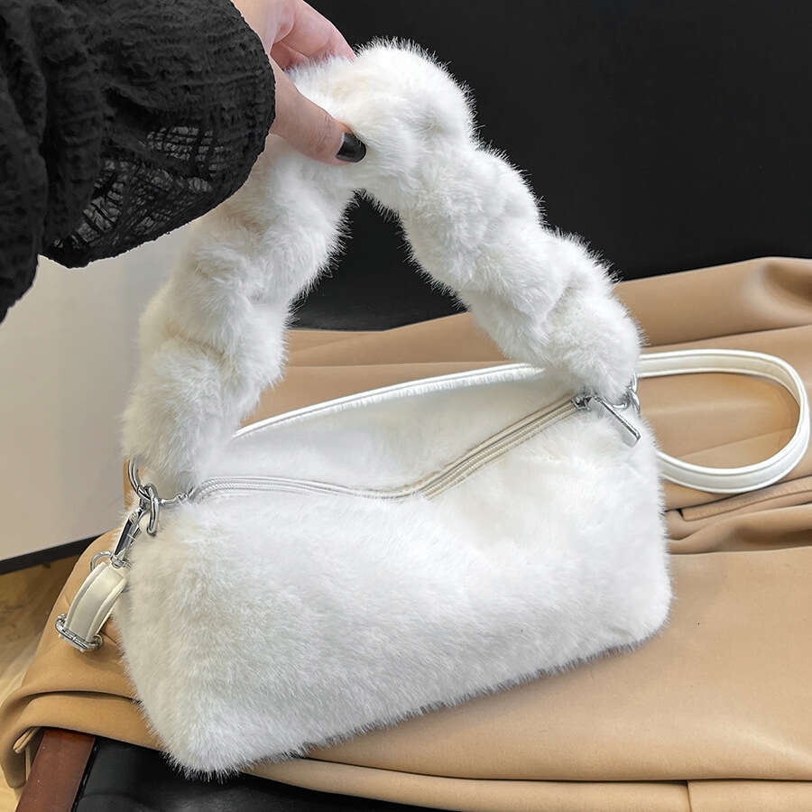 Ins Fashion Cute Plush Premium High End Handheld Box Versatile Single Cross Shoulder Small Bag