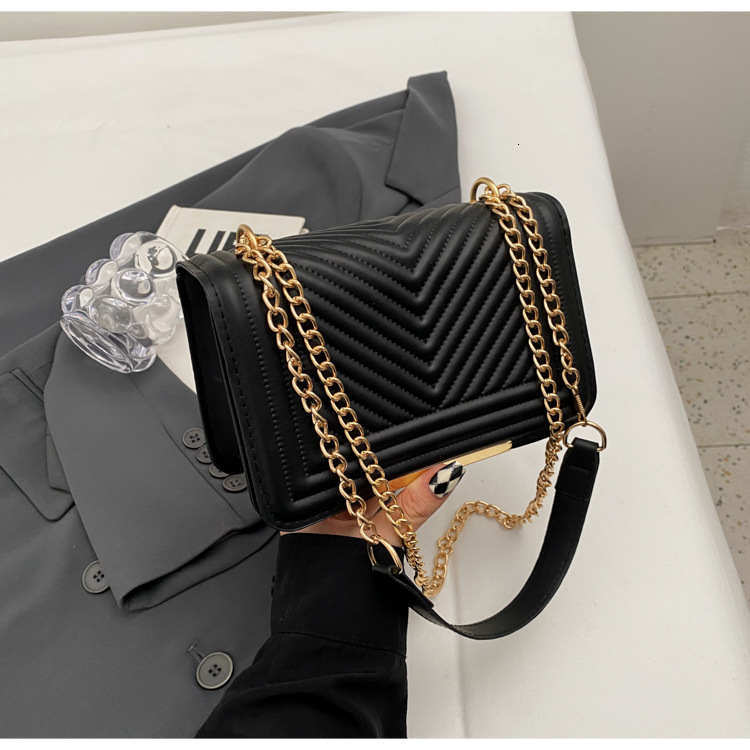 Chain Indentation Small Square For Women, 2024 Autumn And Winter New Fashion Versatile Single Shoulder Crossbody Bag