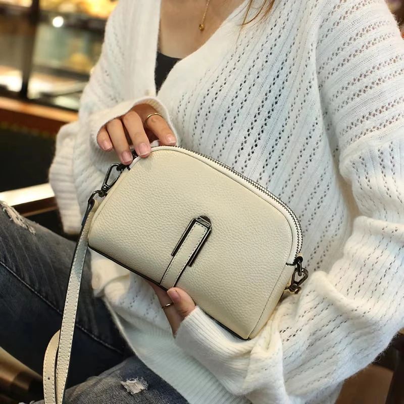 New Women leisure s Genuine trend Leather Mobile Shoulder Bag Designer Women s Crossbody Bag Fashion Small Retro Women s Crossbody