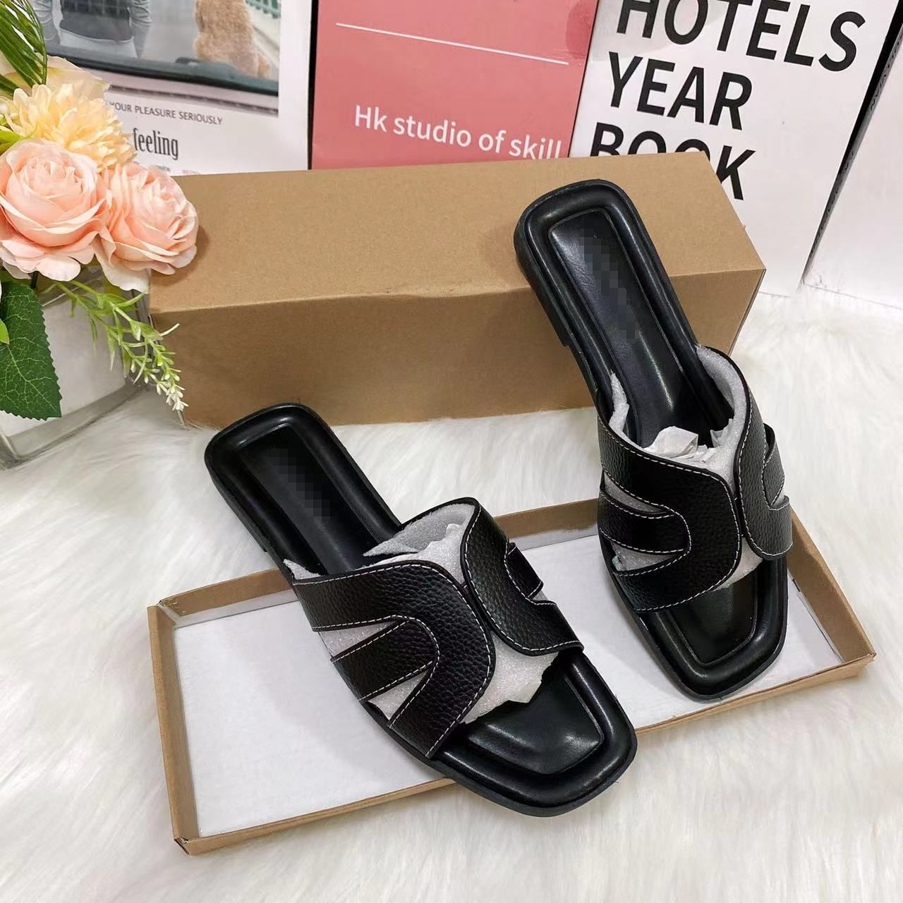 Flat Slippers Women African Antislip Shoes Size 37-41 Discount Fashion Shoes Antislip Lightweight Footwear New Arrival For 2025 Spring Summer Red Blue
