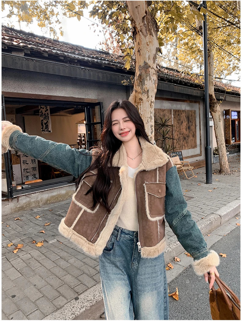 Winter Sheepskin Fur Thicken Parka Jacket Shearing Sheep Velvet Spliced Denim Jacket for Women Warm Velvet Fur Overcoat 241217