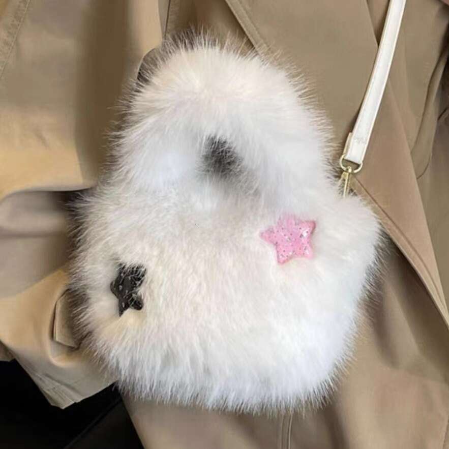 This year's popular casual star furry bag, 2024 autumn and winter new item, furry, high appearance, versatile crossbody bag
