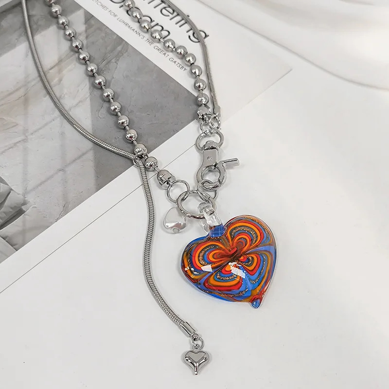 Style Vintage Colored Glaze Heart Pendant Necklace Female Painted Heart Round Bead Chain Clavicle Chain Trendy Jewelry 241220