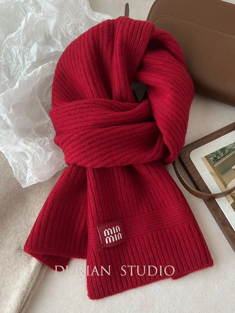 Korean version of Angora red soft waxy high appearance level knitted scarf with wool all matching solid color bib winte 241220
