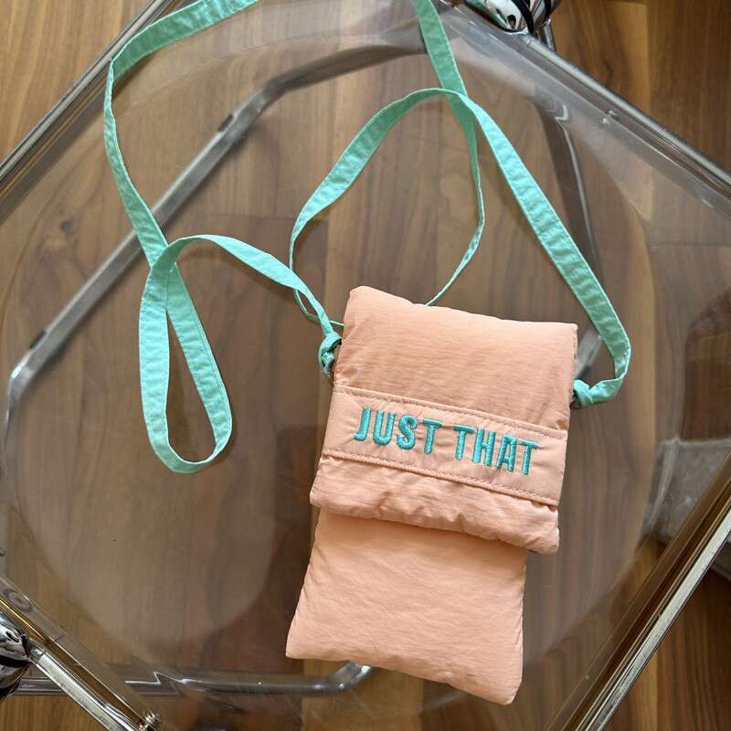 Soft and Cute Phone Korean Edition Student Versatile Shoulder Raspberry Powder Zero Wallet, Unique Design Cloth Bag, Small Bag
