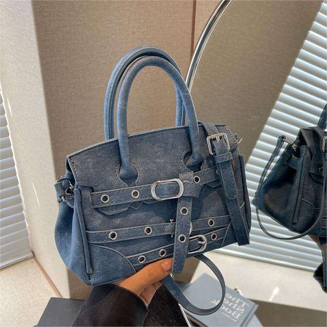 Niche Western Style Design for Women 2024 New Casual Versatile Shoulder with High Quality and Trendy Handheld Kelly Bag