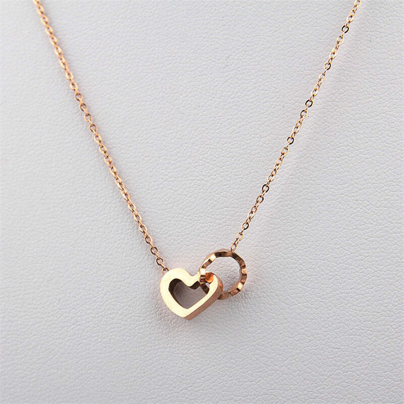 necklace collarbone chain titanium steel fashionable womens jewelry heartshaped pendant necklace