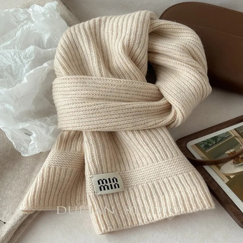 Korean version of Angora red soft waxy high appearance level knitted scarf with wool all matching solid color bib winte 241220