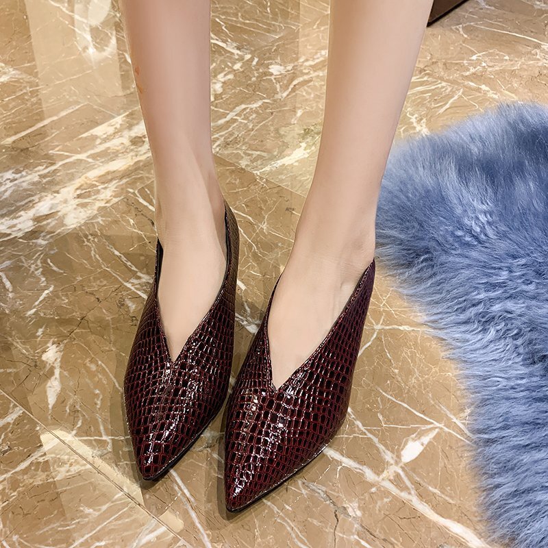 Single Shoes Women 2022 All-Match Retro Women's Thick Heel Spring And Autumn New Pointed V Mouth Comfortable High Heels