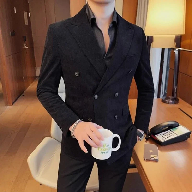 Man Corduroy Suits and Blazers Thin Jacket for Men Slim Fit Double Breasted Simple Single Models Classic Original Menswear Coats 241218