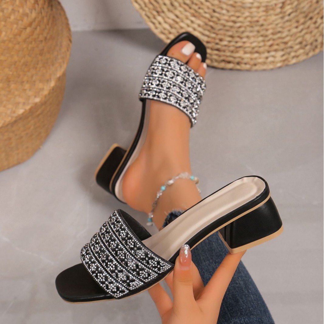 One-line rhine-diamond high Heels female European and American fashion chunky heels female Slippers Size 35-42