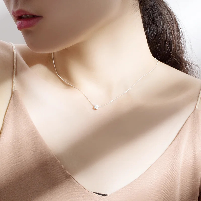 Square Necklaces 925 Sterling Silver Simple Cube Pendant Necklace for Women Fine Jewelry Female Chain Customized Wholesale 241220