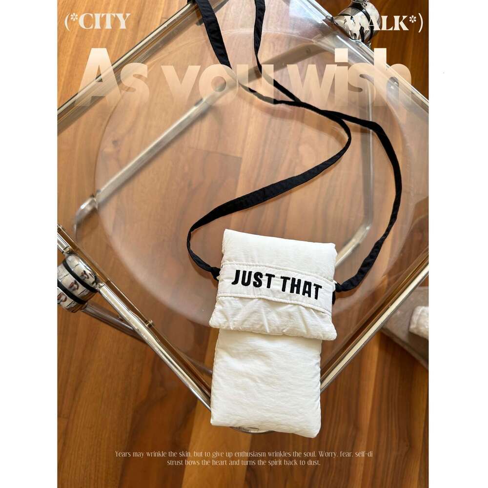 Soft and Cute Phone Korean Edition Student Versatile Shoulder Raspberry Powder Zero Wallet, Unique Design Cloth Bag, Small Bag