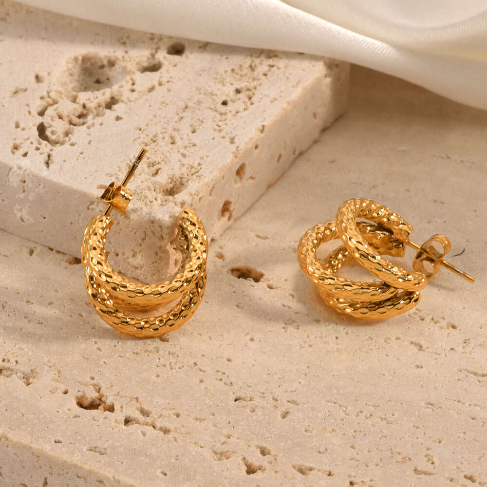 small and exquisite three thread cshaped womens titanium steel plated gold simple corrugated earrings fried dough twists type jewelry